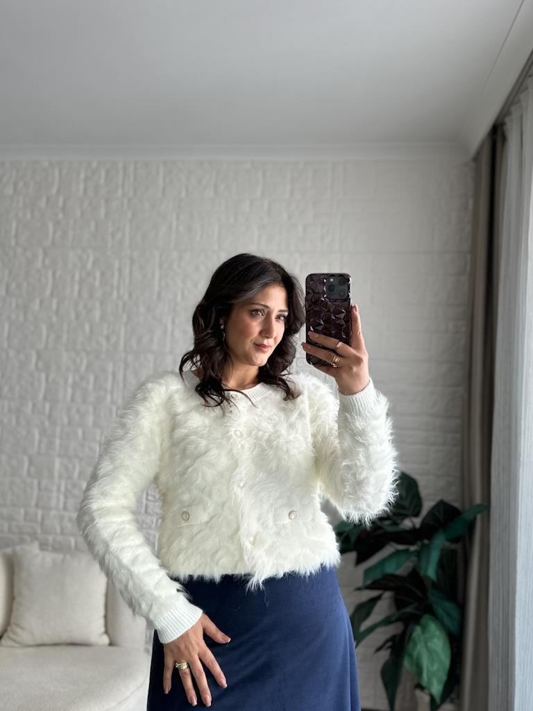 Premium Bisiklet Yaka Taş Düğmeli Sakal Model Triko Hırka Ekru