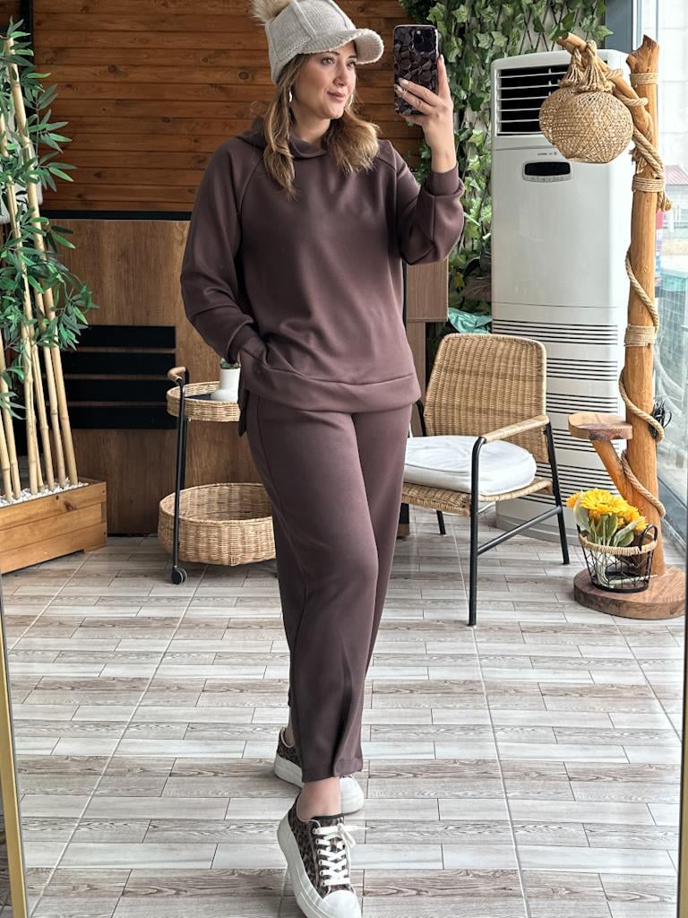 Premium Modal Kumaş Kapşonlu Paça Düğme Detay Takım Kahverengi