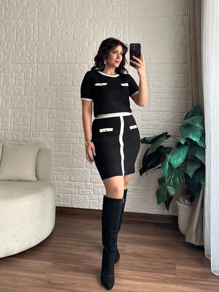 Premium Yarım Kol Siyah Üzeri Ekru  Renk Triko Takım