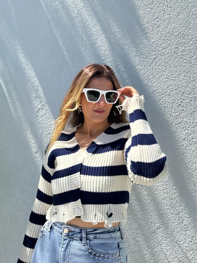 V Yaka Yırtık Model Çizgili Düğmeli Hırka