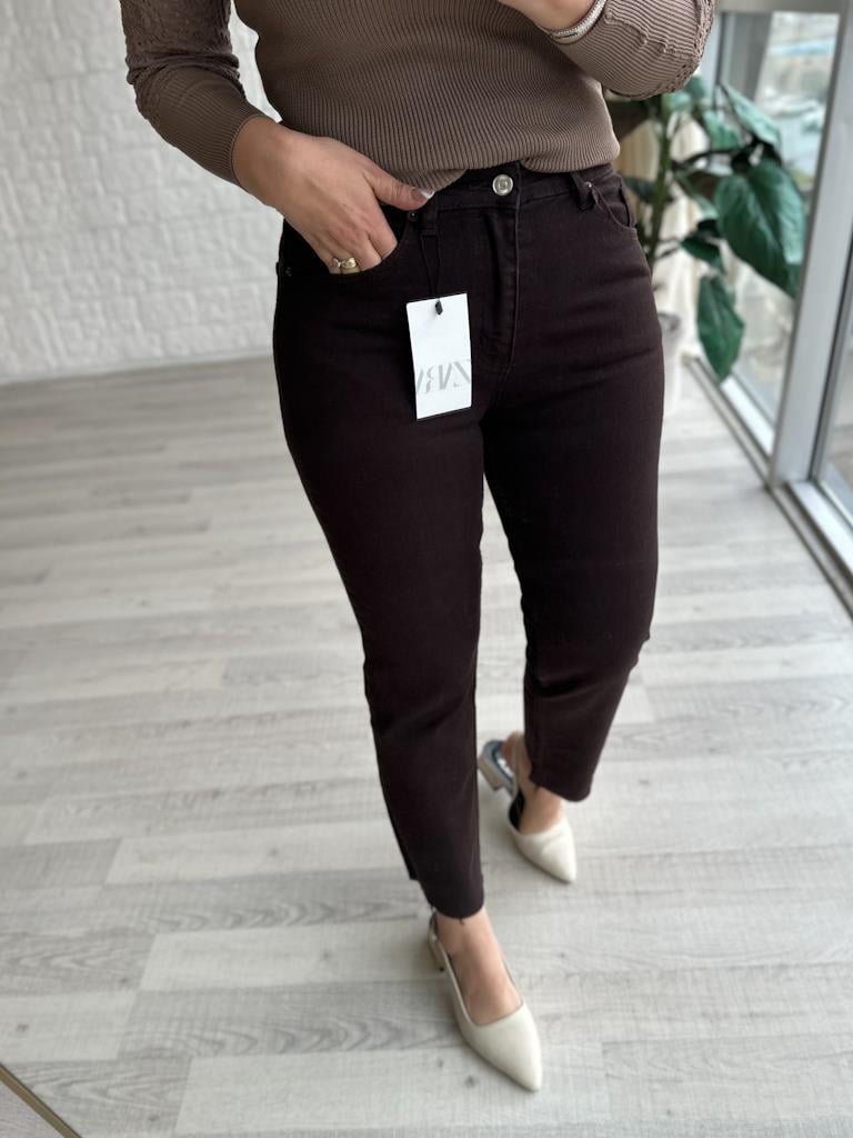 ZR Acı Kahve Kesik Paça Mom Jean