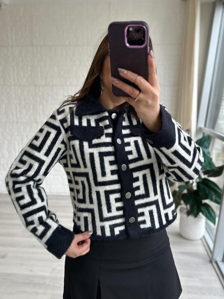 Angora Geometrik Desenli Ceket
