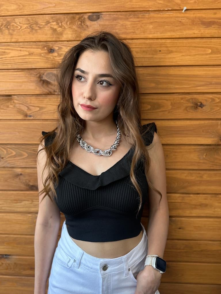 Arka Ön V Yaka Fırfır Detay Triko Crop Bluz Siyah