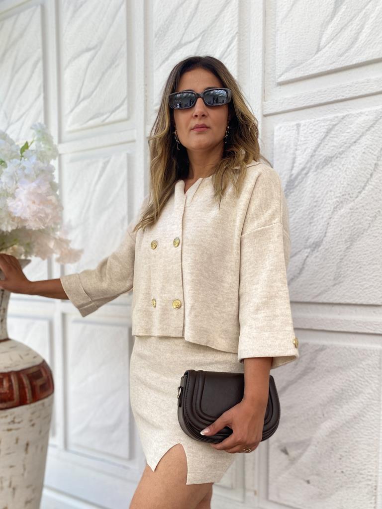 Bej Gold Düğmeli Triko Etek Ceket Takım