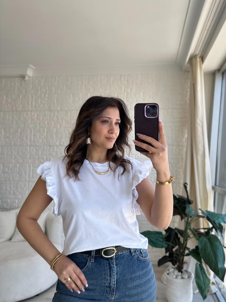 Bisiklet Yaka Kol Fırfır Detaylı Basic Tişört Beyaz