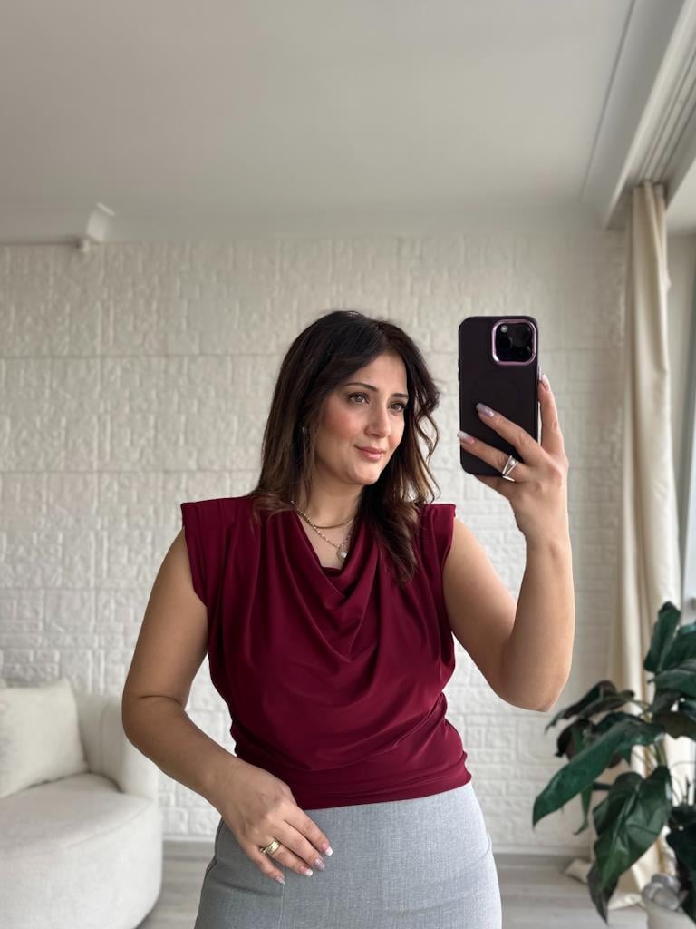 Bordo Omuz Drapeli Vatkalı Degaje Yaka Sandy Bluz