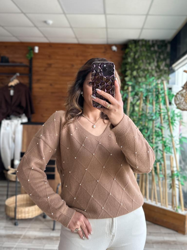 Camel V Yaka İnci Detay Baklava Desen Yumoş Triko Kazak