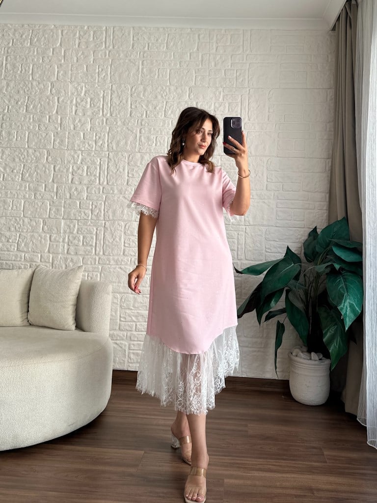 Dantelli Simli Elbise Pembe