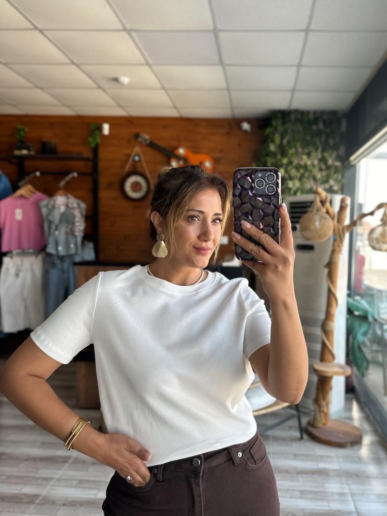 Dilvin Bisiklet Yaka Tok Kumaş Tişört Ekru