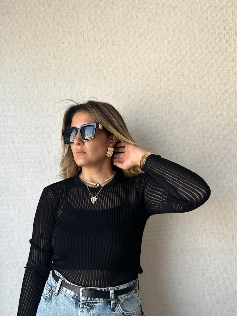 Dilvin Bisiklet Yaka Transparan Bluz  Siyah