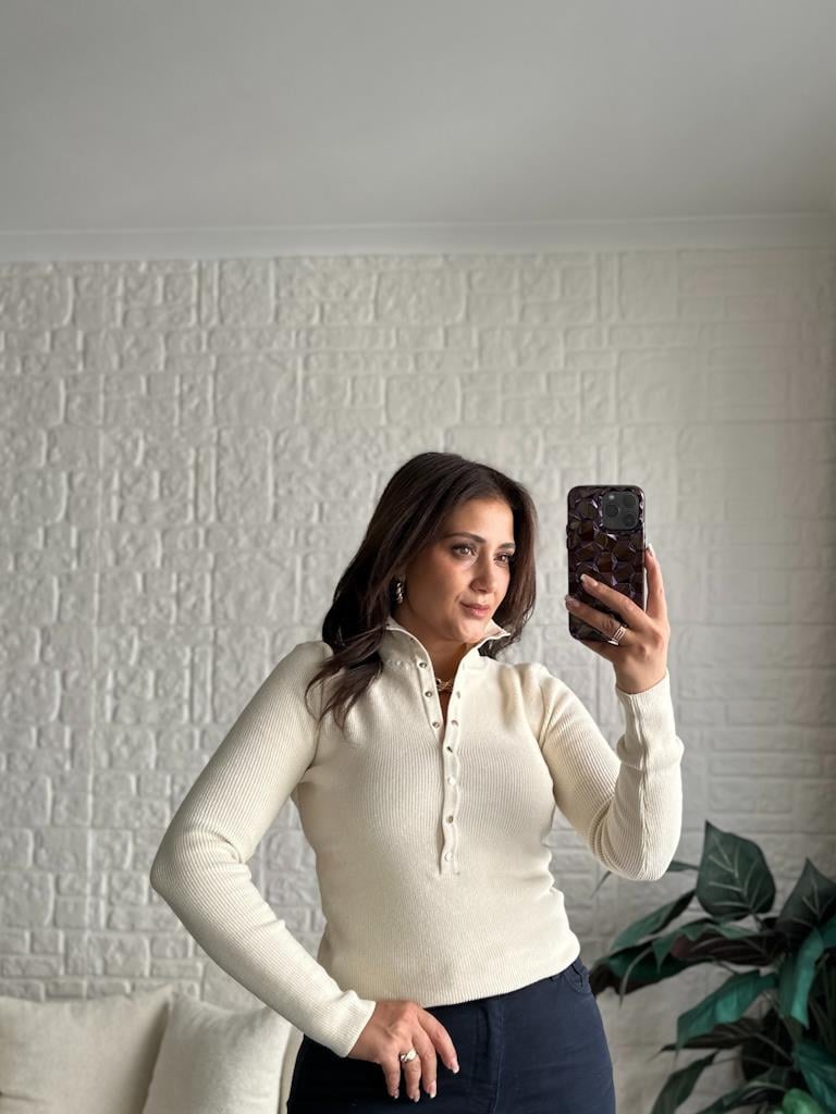 Dilvin Dik Yaka Çıtçıtlı Premium Triko Kazak Ekru