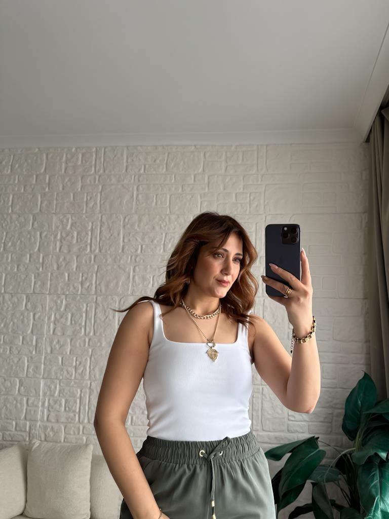 Dilvin Kalın Askılı Kare Yaka Kaşkorse Bluz