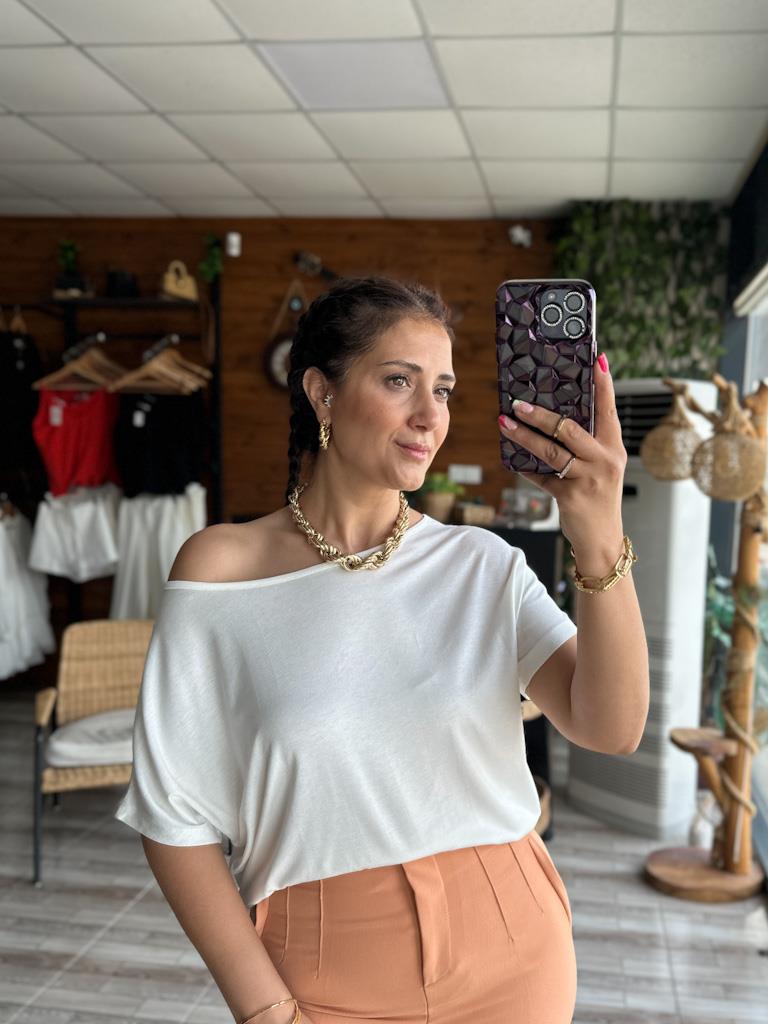 Ekru Kayık Yaka Viskon Penye Bluz