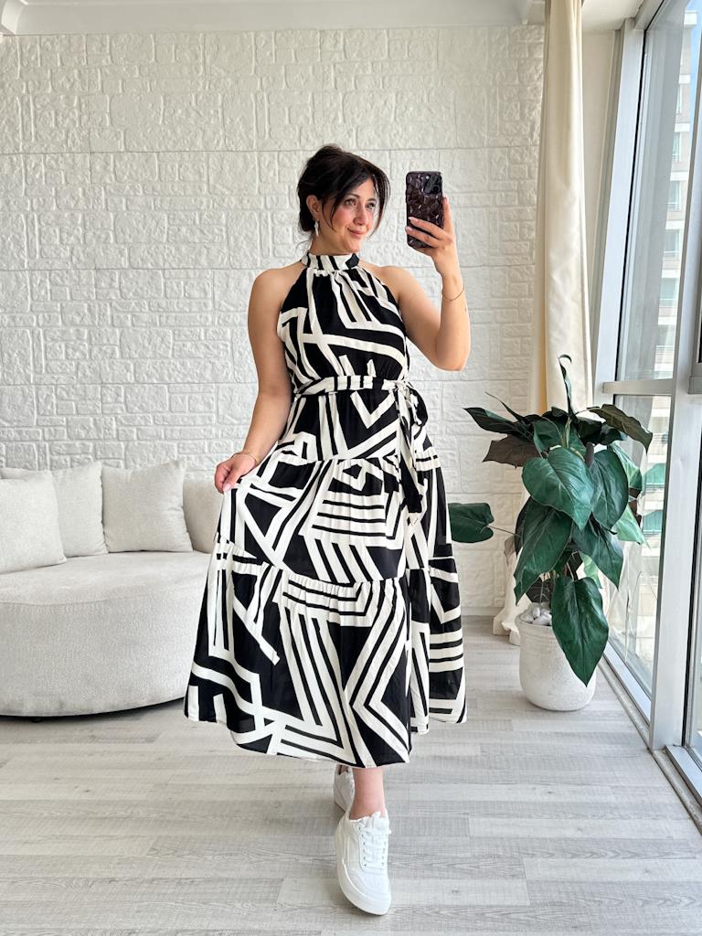 Halter Yaka Geometrik Desen Beli Lastikli Viskon Elbise