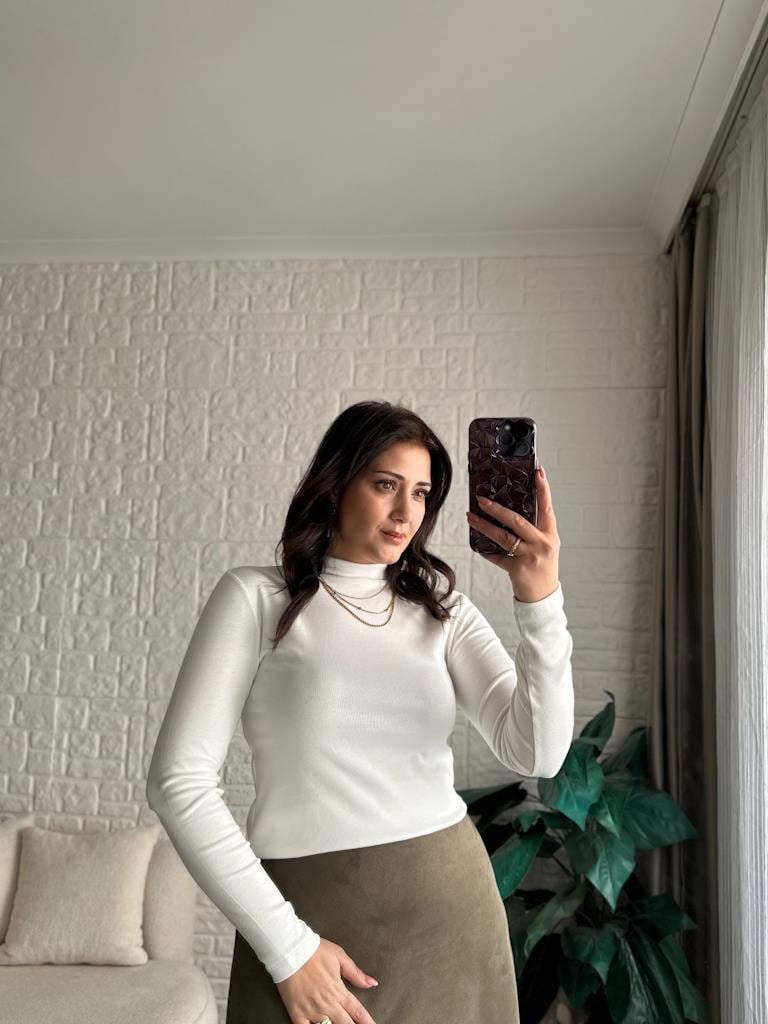 Karol Balıkçı Yaka Bluz Ekru