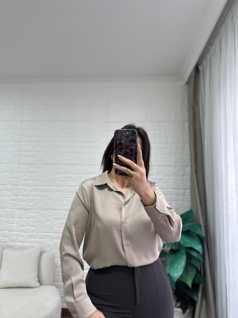 Karol İpek Saten Gömlek Bej