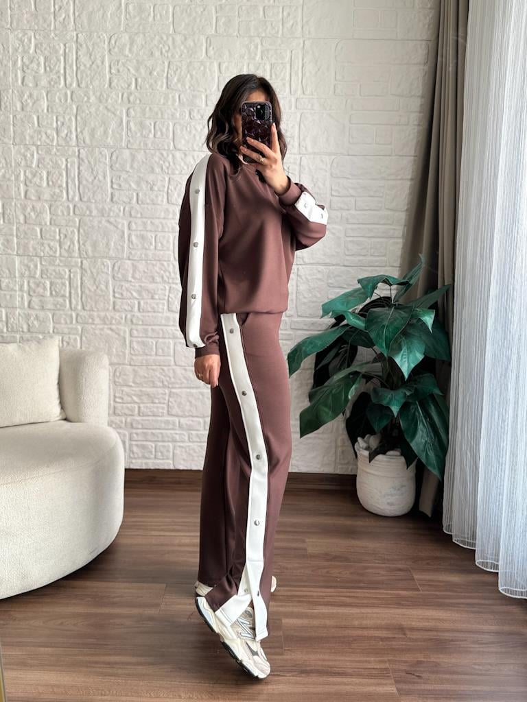 Kenar Beyaz Şerit Çıtçıt Detaylı Modal Kumaş Takım