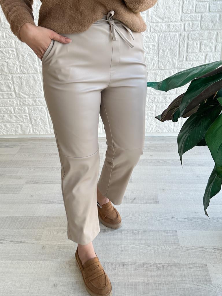 Krem Marka Model Beli Lastikli Deri Pantolon