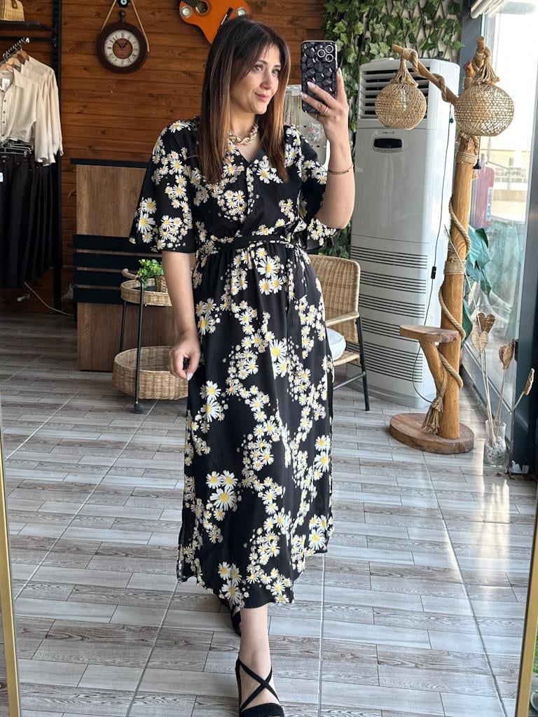 Kruvaze Yaka Kenar Yırtmaçlı Papatya Desen Elbise