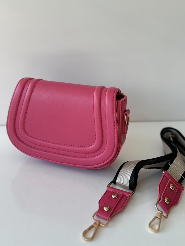 Marka Model Çapraz Askılı Çanta Fuşya Pembe