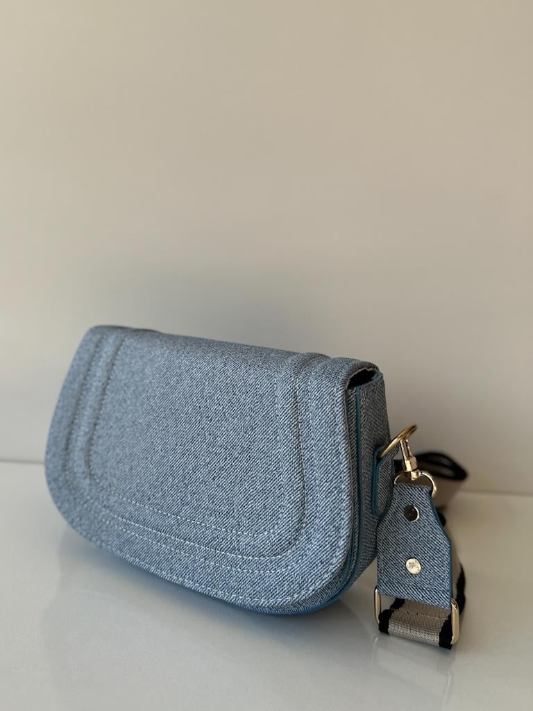 Marka Model Çapraz Askılı Çanta Jean