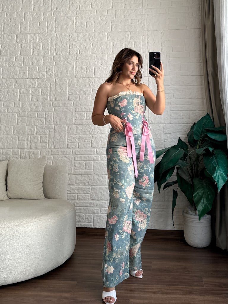 Mavi Çiçek Desenli Jean Pantolon