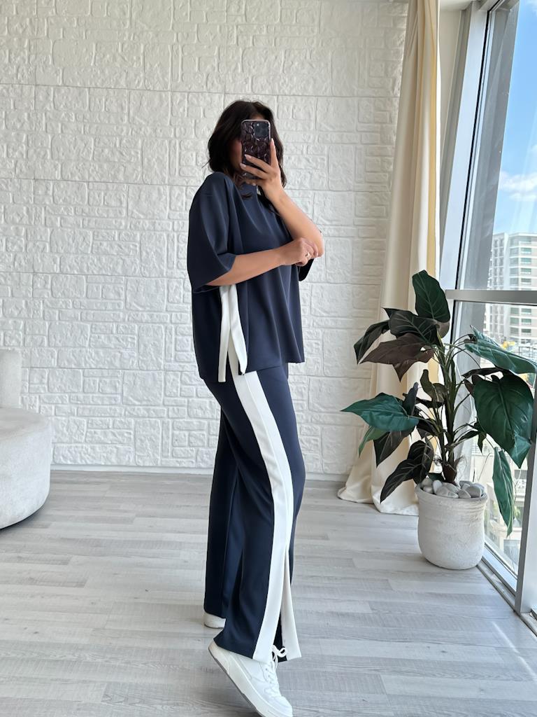 Modal Bisiklet Yaka Füme  Beyaz Şeritli Takım