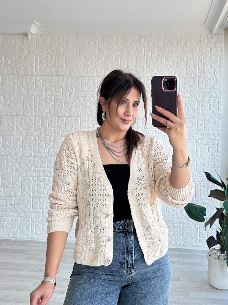 Orjinal Marka Ajur Detay Taş Düğmeli Mevsimlik Hırka