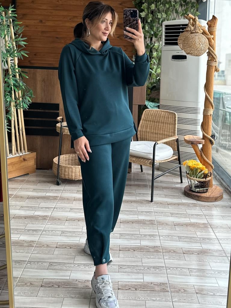 Premium Modal Kumaş Kapşonlu Paça Düğme Detay Takım Zümrüt Yeşil