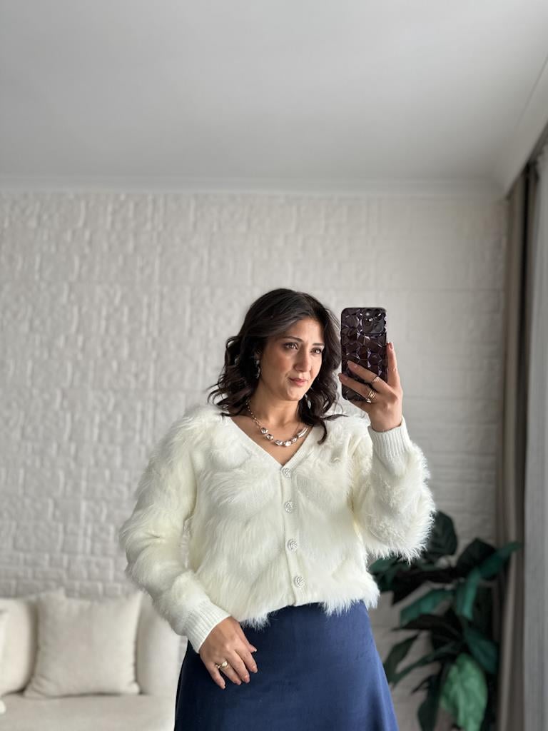 Premium V Yaka Sakal Model Triko Hırka Ekru