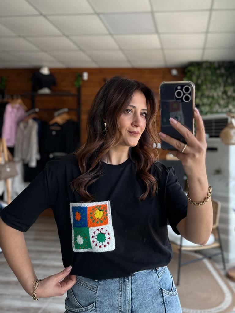 Sıfır Yaka Cep  Örme Detay Basic Tişört Siyah