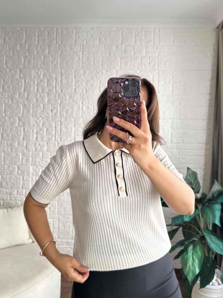 Taş Polo Yaka Önü Düğmeli Ajur Model Triko Bluz
