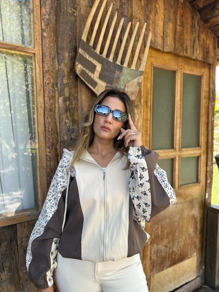 Tasarım Bej Kahve Kontrast Kapşonlu Trenç Ceket