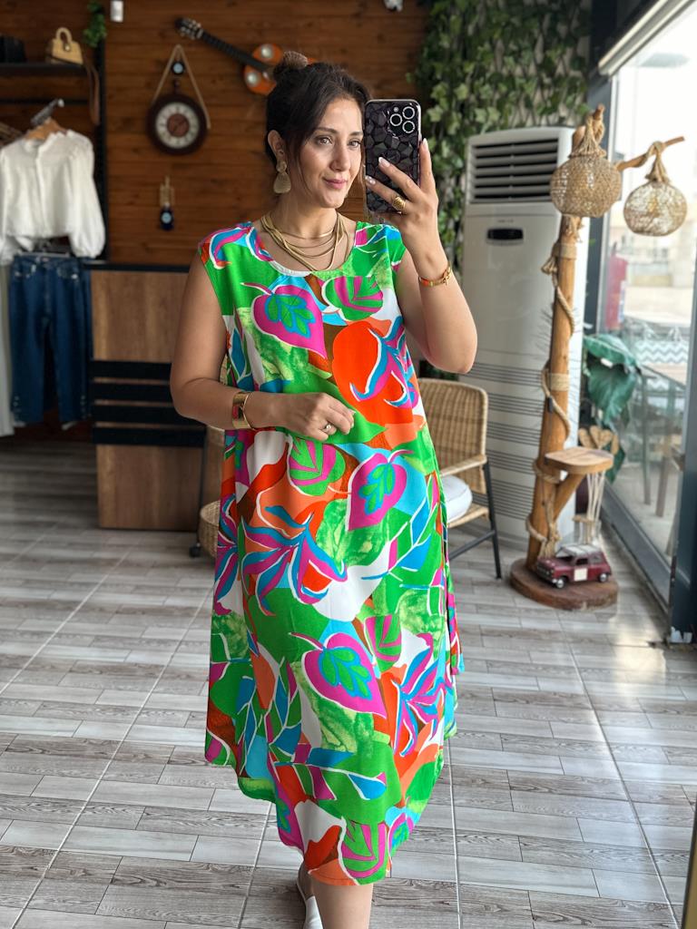 Turuncu Yeşil Desen Geniş Yaka Askılı Salaş Elbise