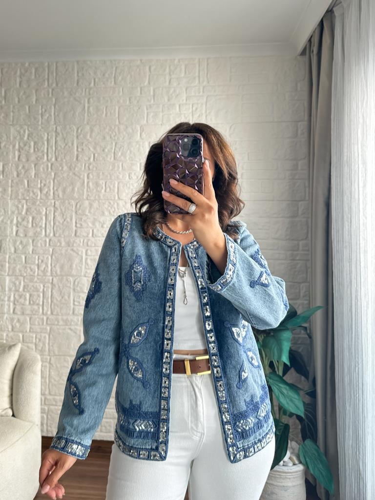 Vintage Model Payet Nakış İşlemeli Jean Ceket