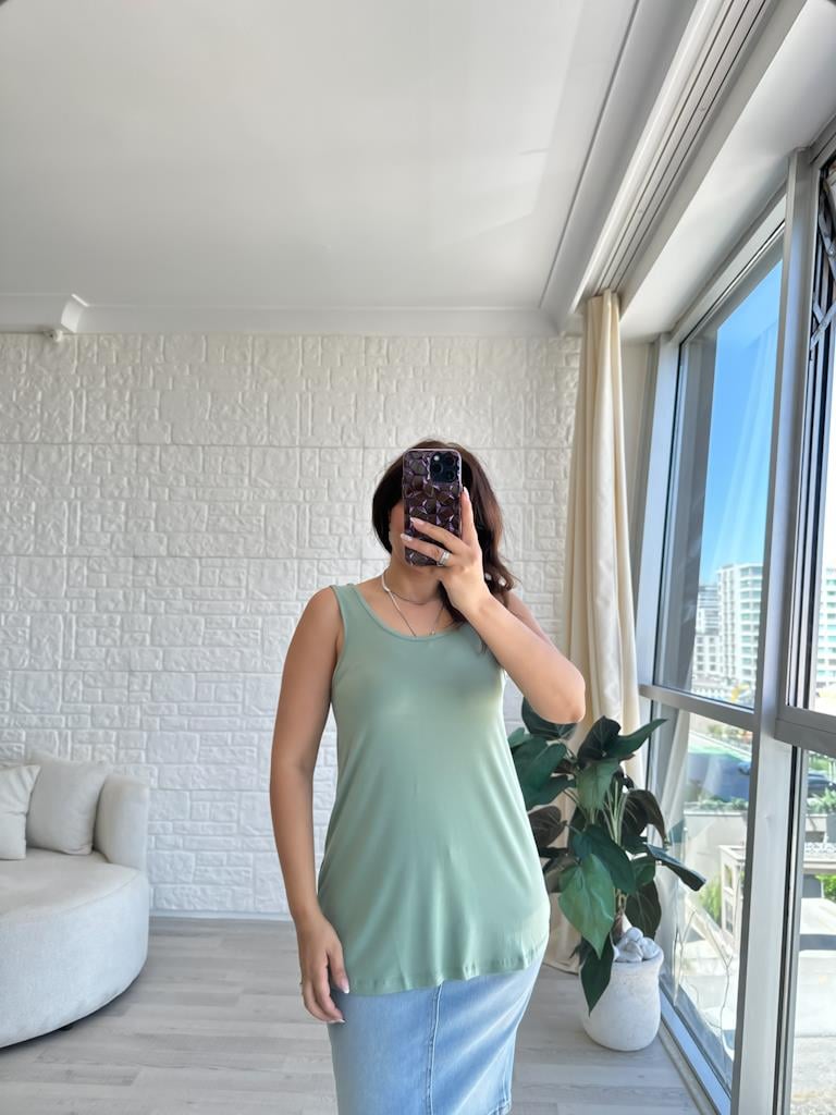 Yeşil  Kalın Askılı Dökümlü Premium Modal Atlet Bluz