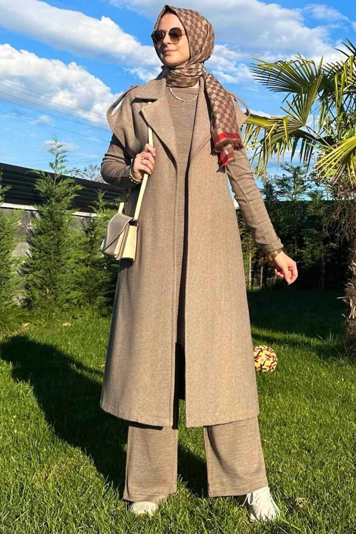 Apoletli Bej Yelek | Rabia Şamlı | Tesettür Giyim, Elbise ve Kadın Giyim Modası