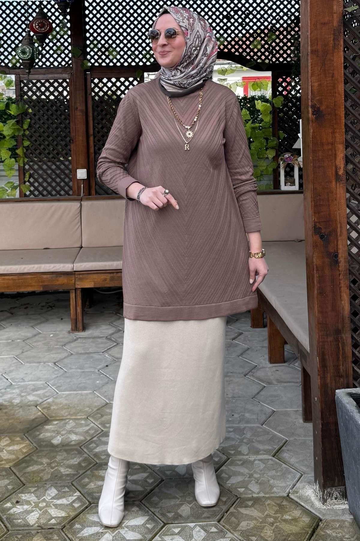 Arzu Triko Tunik Antrasit | Rabia Şamlı | Tesettür Giyim, Elbise ve Kadın Giyim Modası