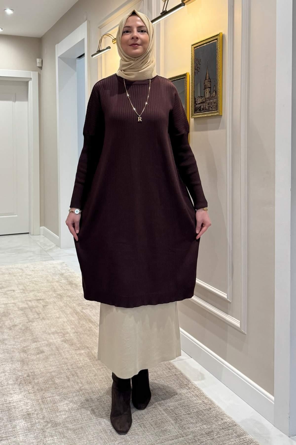 Dora Triko Tunik Mürdüm | Rabia Şamlı | Tesettür Giyim, Elbise ve Kadın Giyim Modası