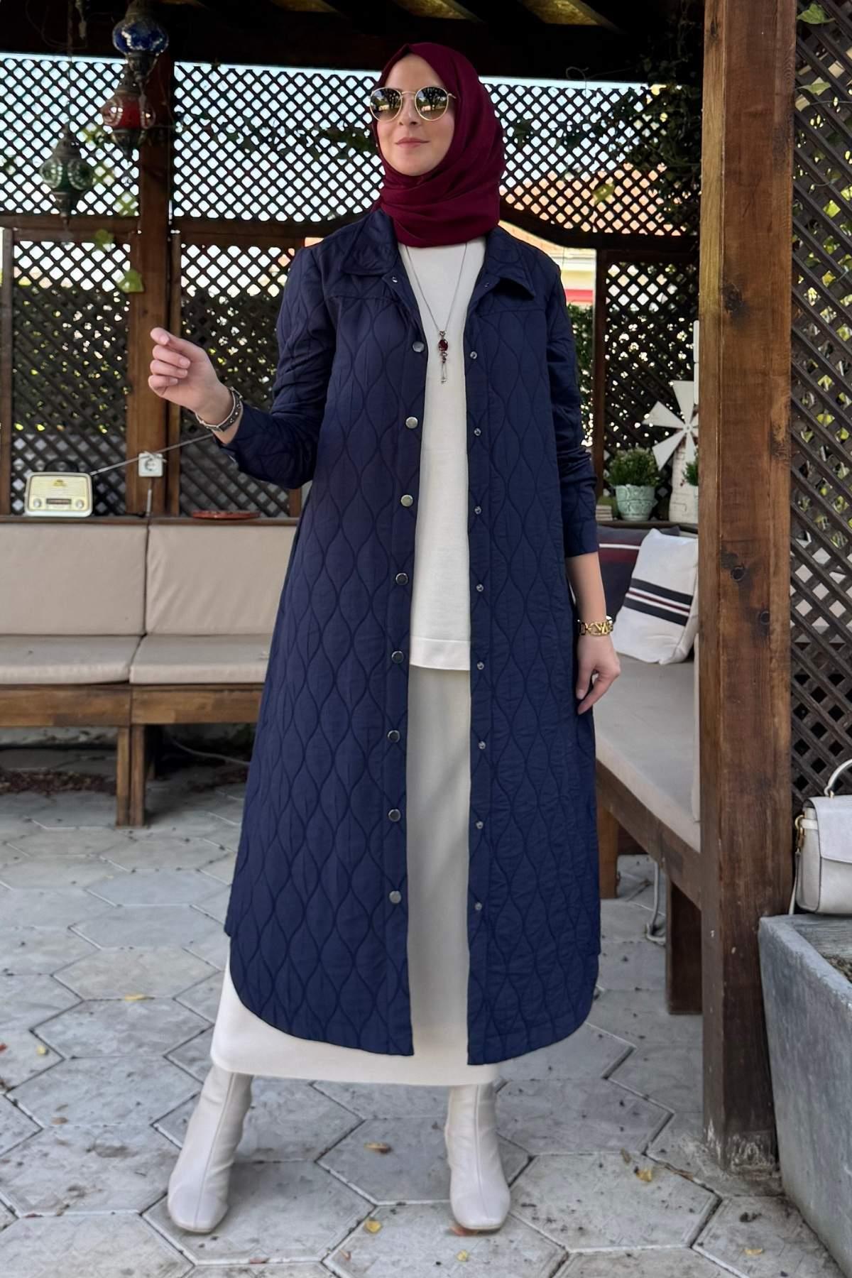 Kapitone Kap Lacivert | Rabia Şamlı | Tesettür Giyim, Elbise ve Kadın Giyim Modası