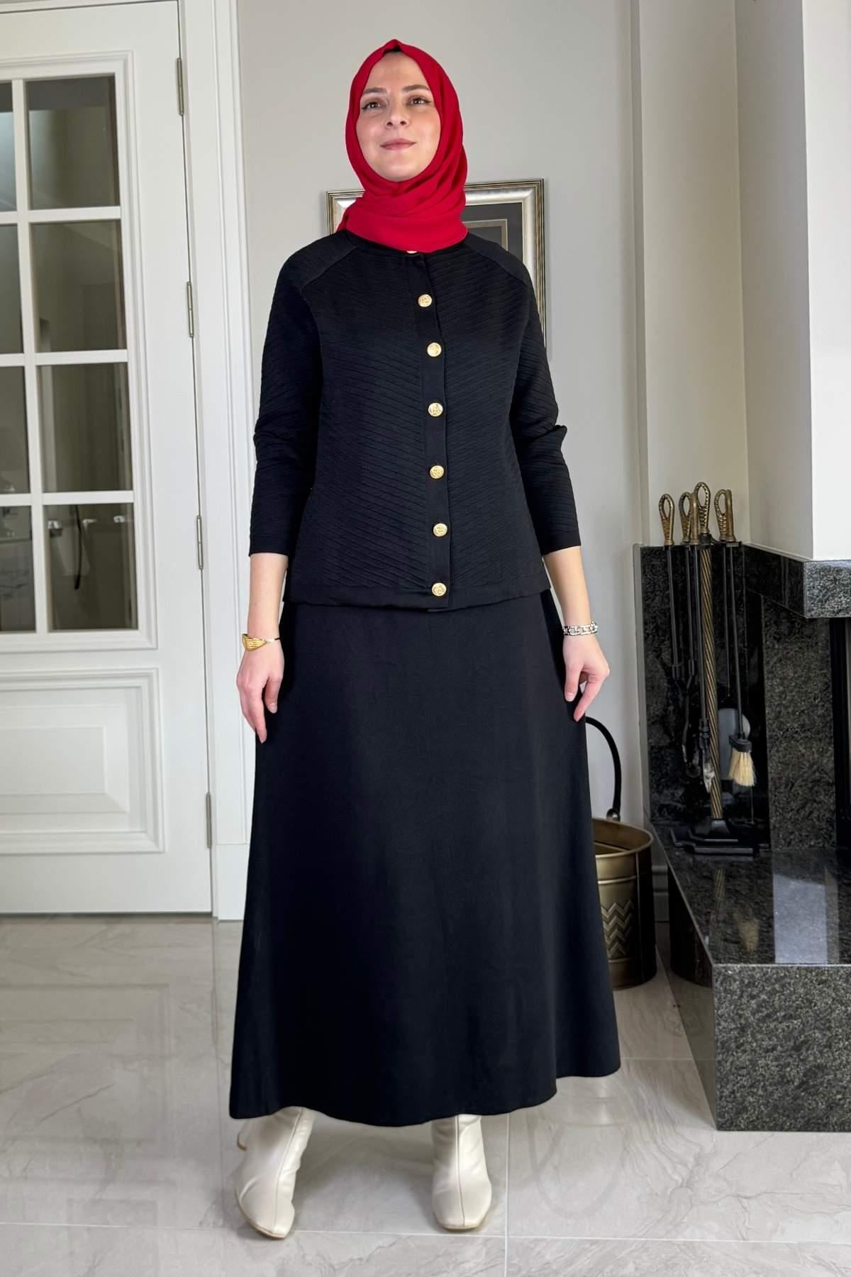 Melis Çelik Örme Triko Takım Siyah | Rabia Şamlı | Tesettür Giyim, Elbise ve Kadın Giyim Modası