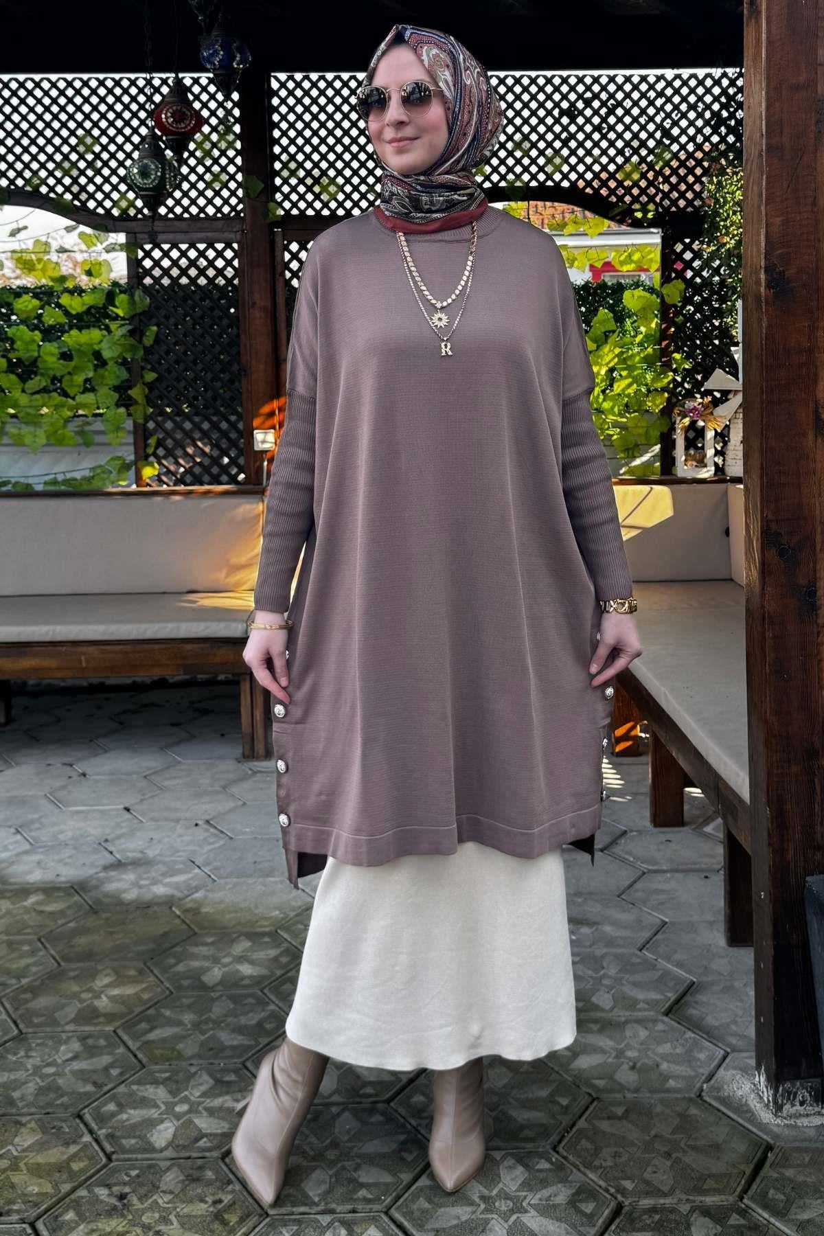 Sevda Triko Tunik Siyah | Rabia Şamlı | Tesettür Giyim, Elbise ve Kadın Giyim Modası