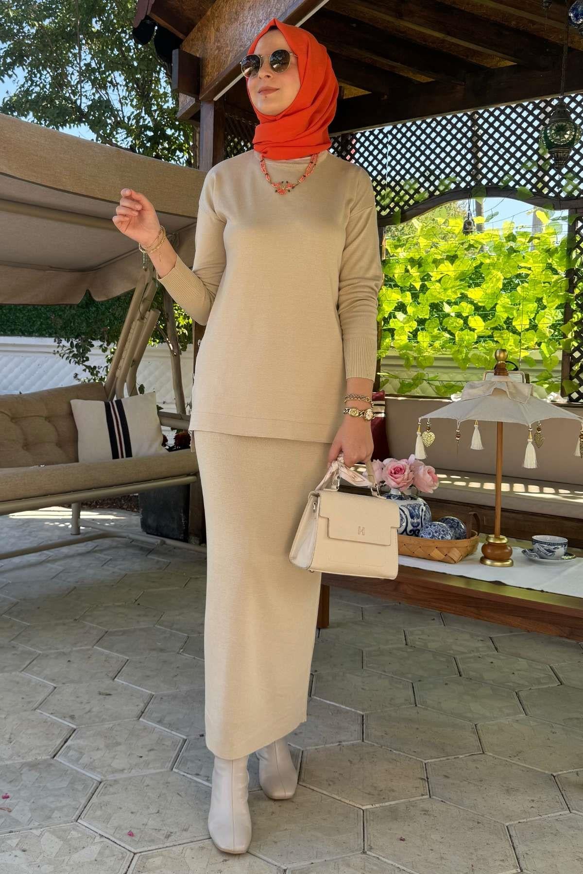 İnci Plise Etekli Triko Takım Bordo | Rabia Şamlı