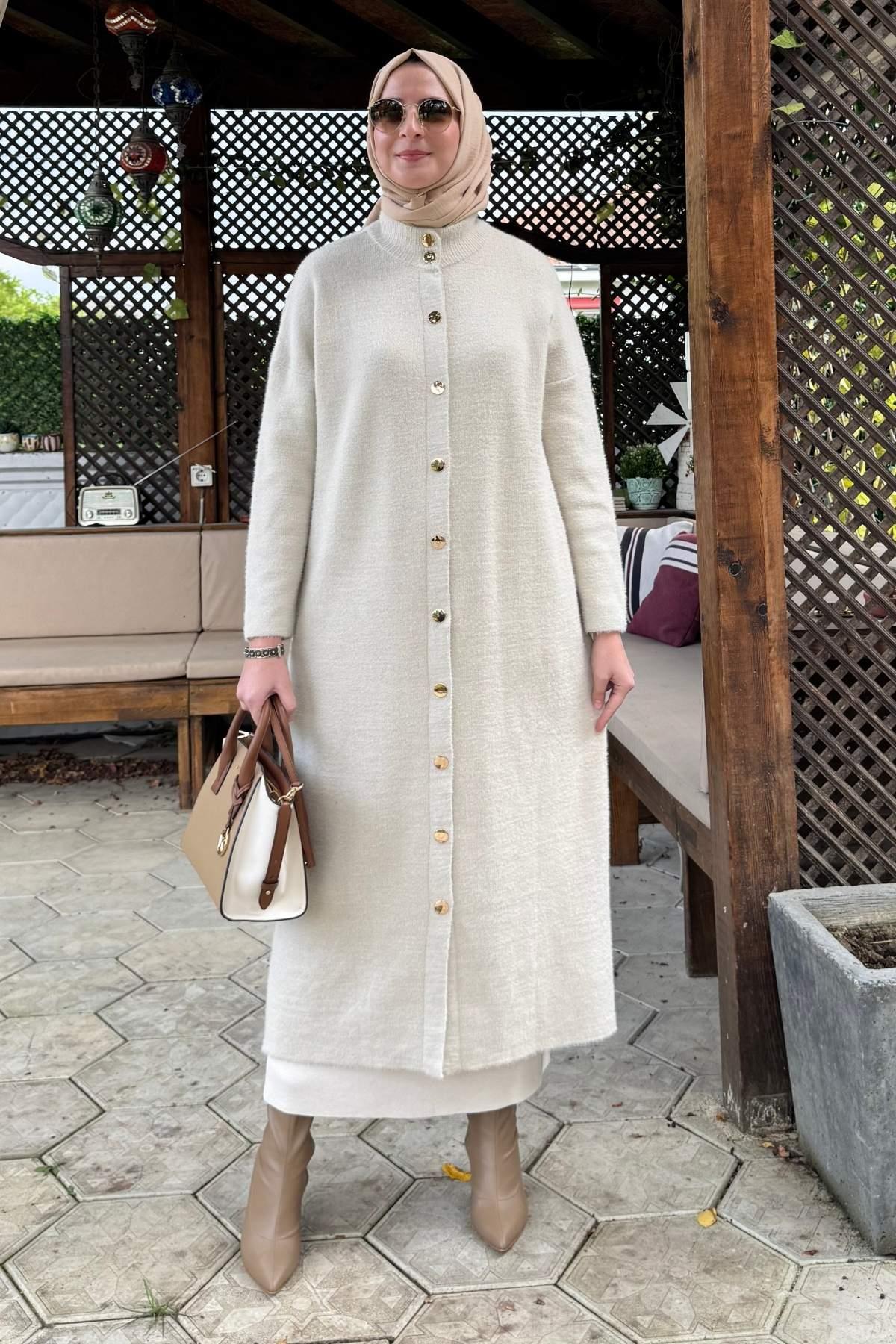 Elmas Kapitone Kap Siyah | Rabia Şamlı | Tesettür Giyim, Elbise ve Kadın Giyim Modası