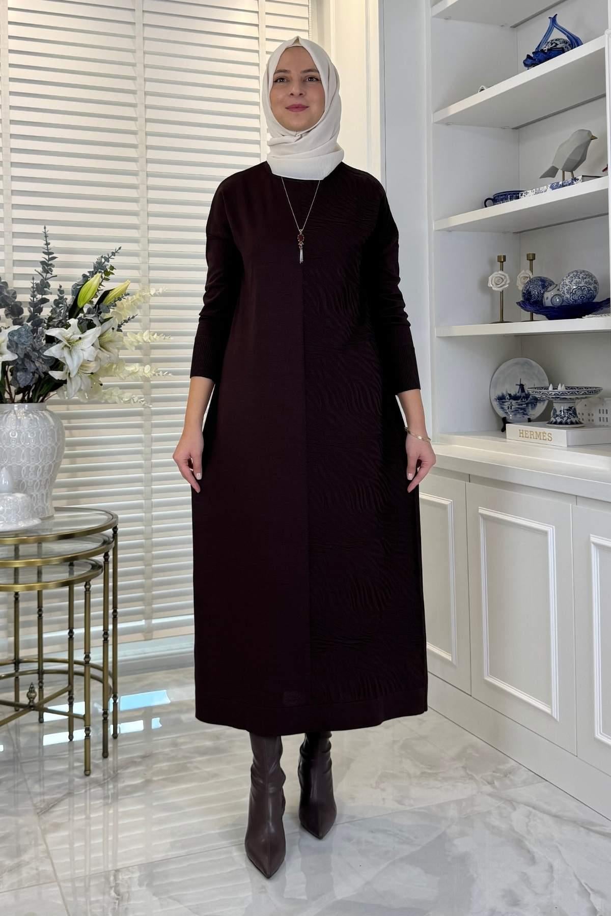 Zebra Desen Triko Elbise Haki | Rabia Şamlı | Tesettür Giyim, Elbise ve Kadın Giyim Modası