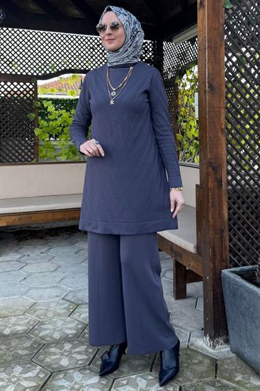 Arzu Triko Tunik Antrasit | Rabia Şamlı | Tesettür Giyim, Elbise ve Kadın Giyim Modası