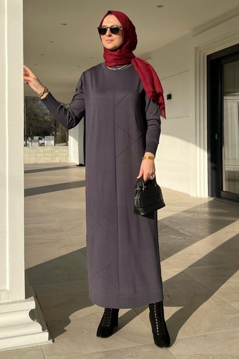 Armağan Saks Triko Elbise | Rabia Şamlı | Tesettür Giyim, Elbise ve Kadın Giyim Modası