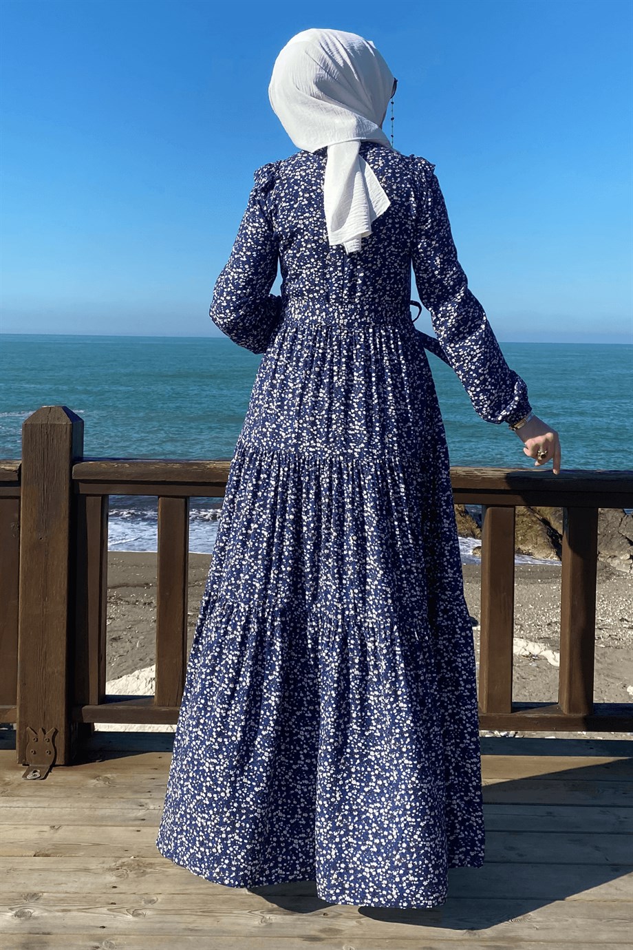Berna Çiçekli Elbise Mavi - Rabia Şamlı | Tesettür Giyim, Elbise ve Kadın  Giyim Modası