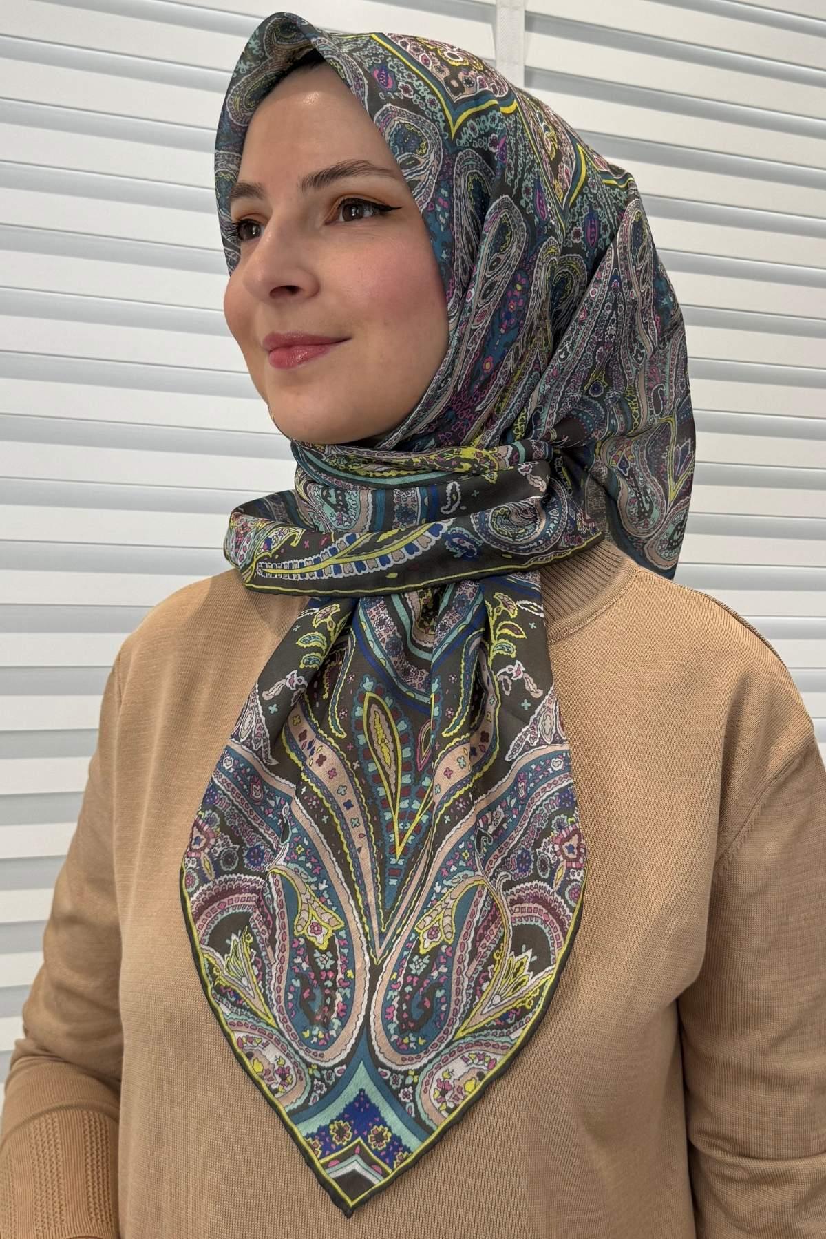Etro Desenli Pamuk Eşarp E03 | Rabia Şamlı | Tesettür Giyim, Elbise ve Kadın Giyim Modası