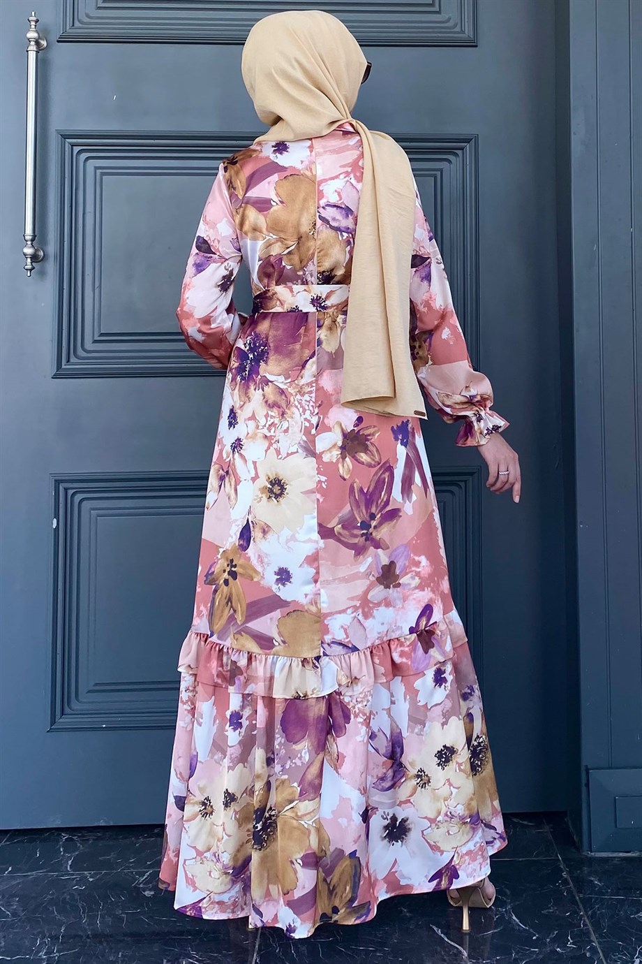 Gülay Somon Çiçekli Elbise | Rabia Şamlı | Tesettür Elbise ve Kadın Giyim  Modası